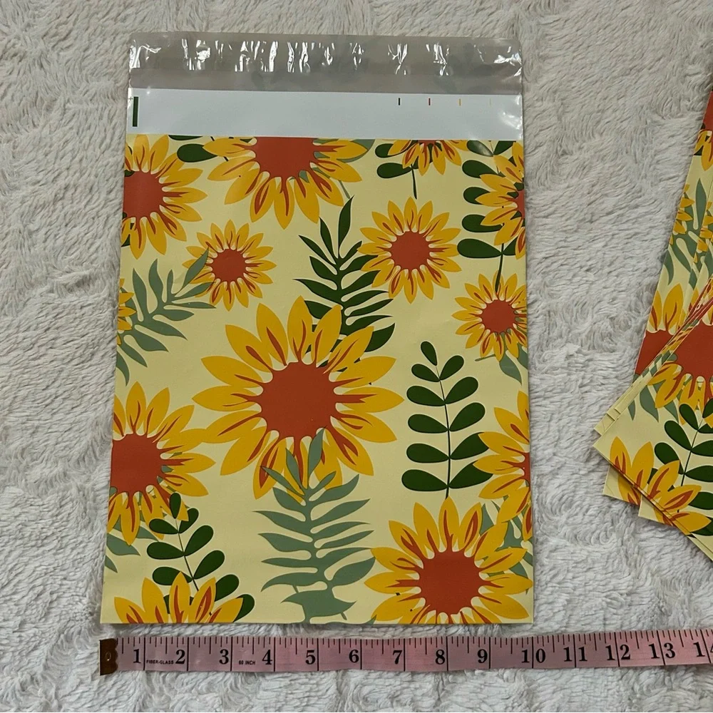 25ct 10x13 Sunflower Polymailer Bags - Picture 3 of 5